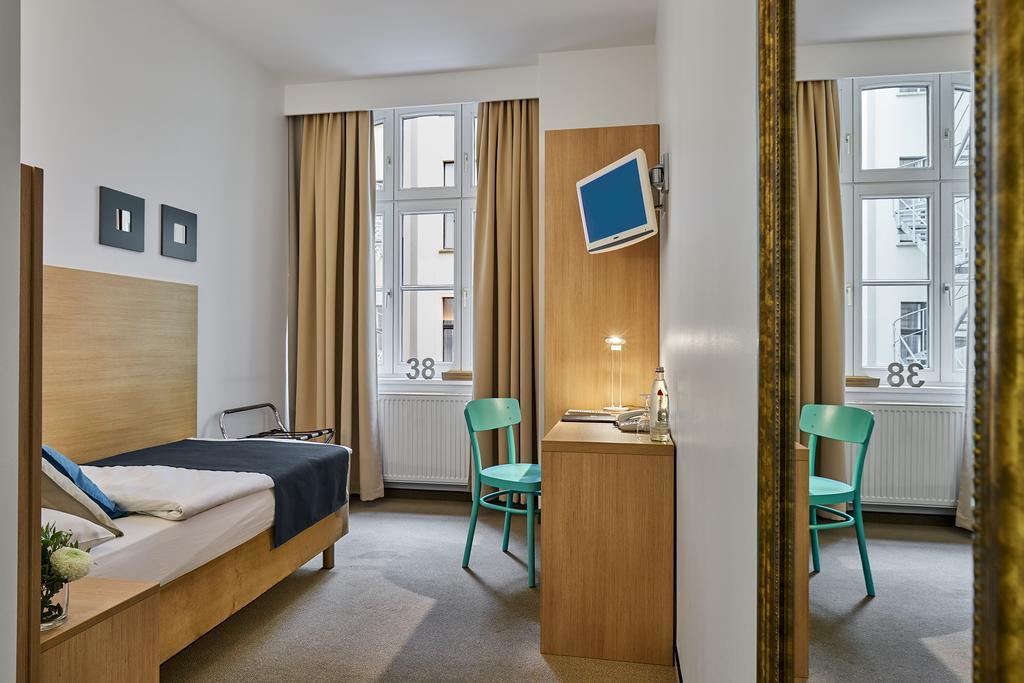 Hotel 38 Berlin Exterior photo