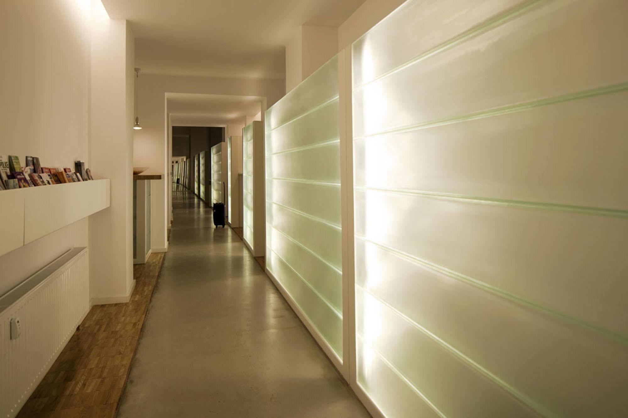 Hotel 38 Berlin Exterior photo